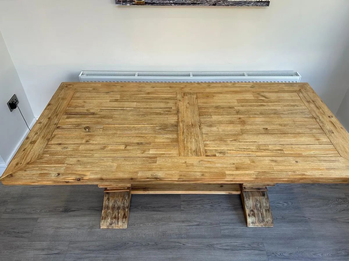 Dining table - Image 3