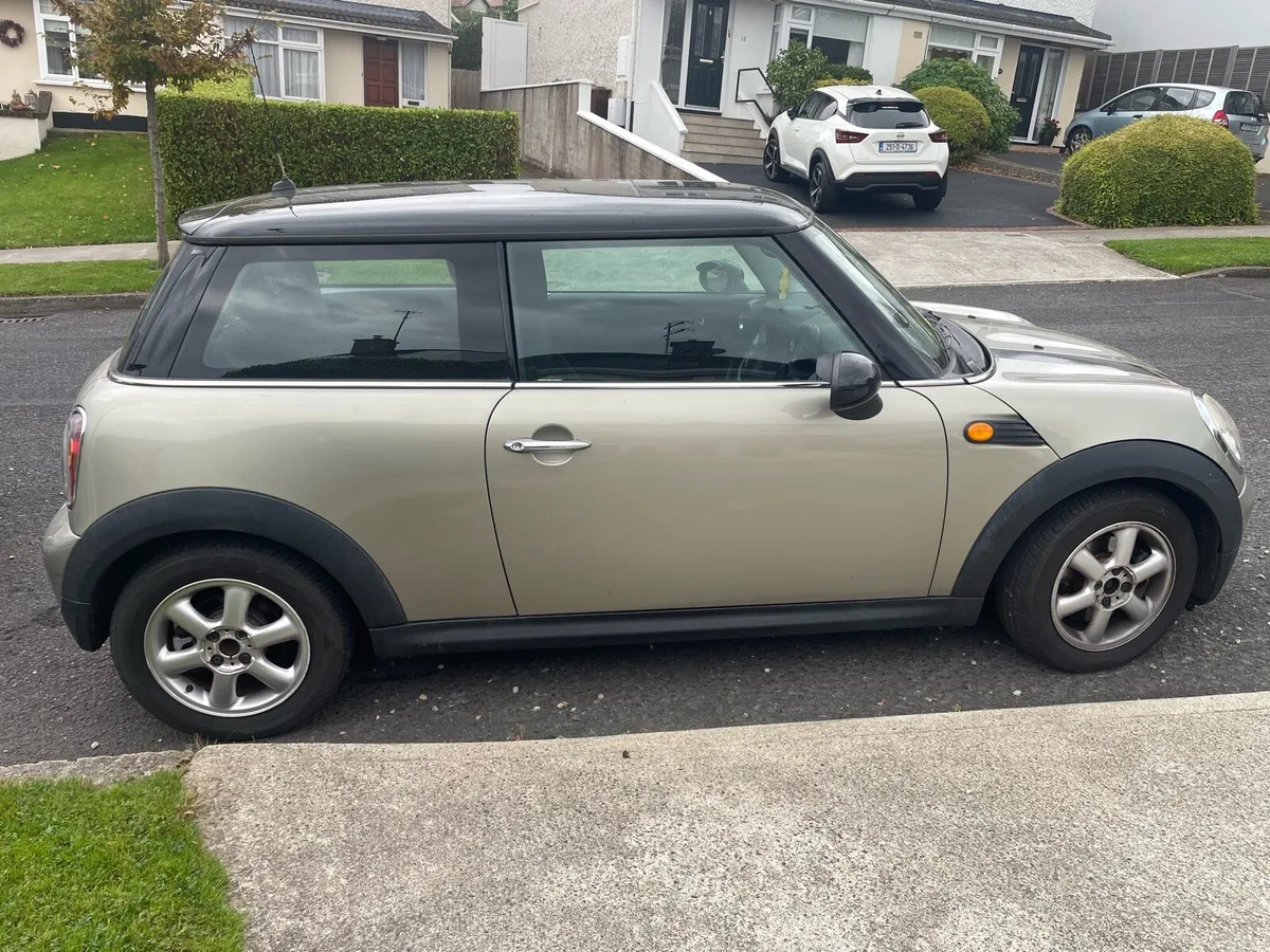 Mini Cooper - Image 3