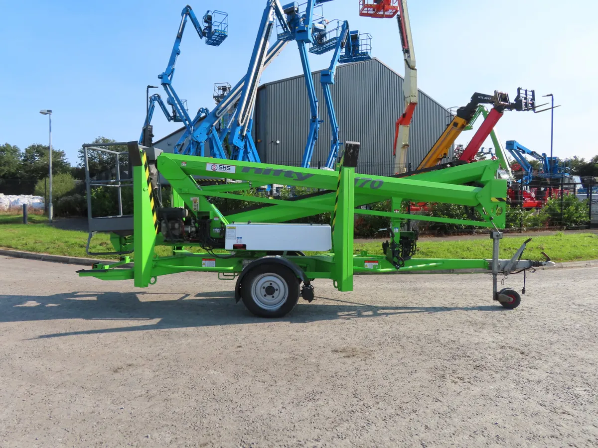 Niftylift 170 HDET Tow Behind C/W Power Drive - Image 1