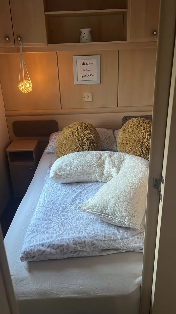 Mobile Home - Image 3
