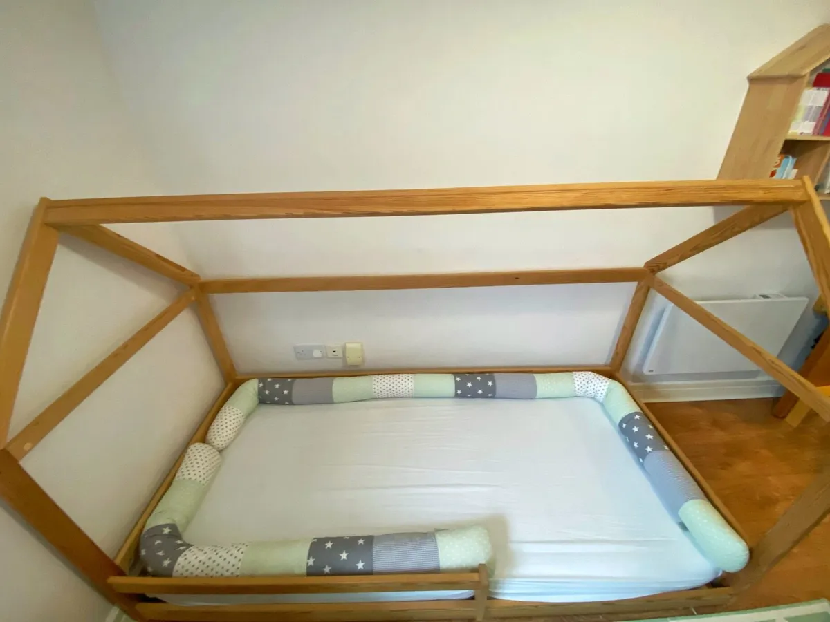 Montessori House Floor Bed - Image 2