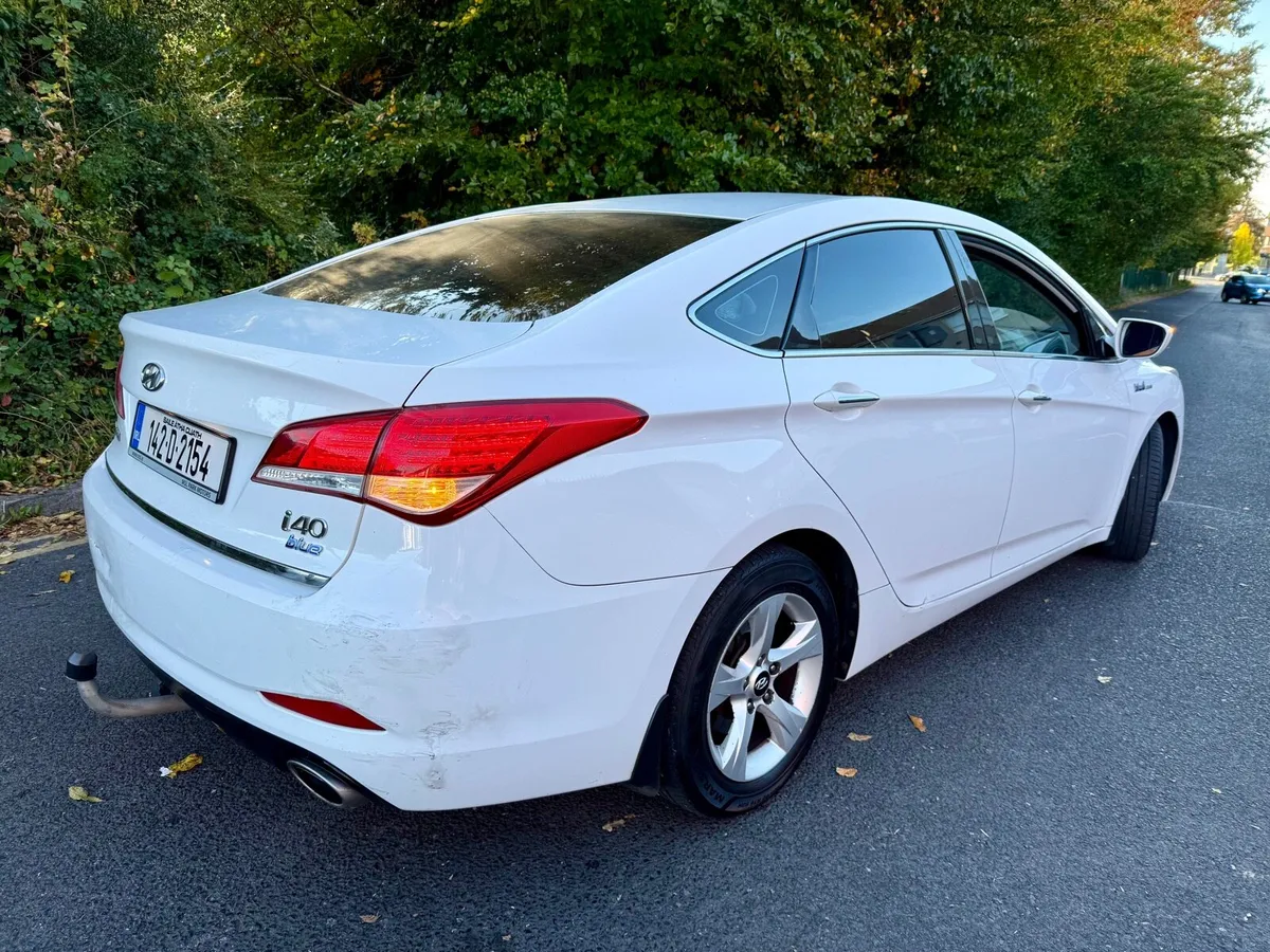 Hyundai I-40 NCT 07.26 Tax 07,26 - Image 2