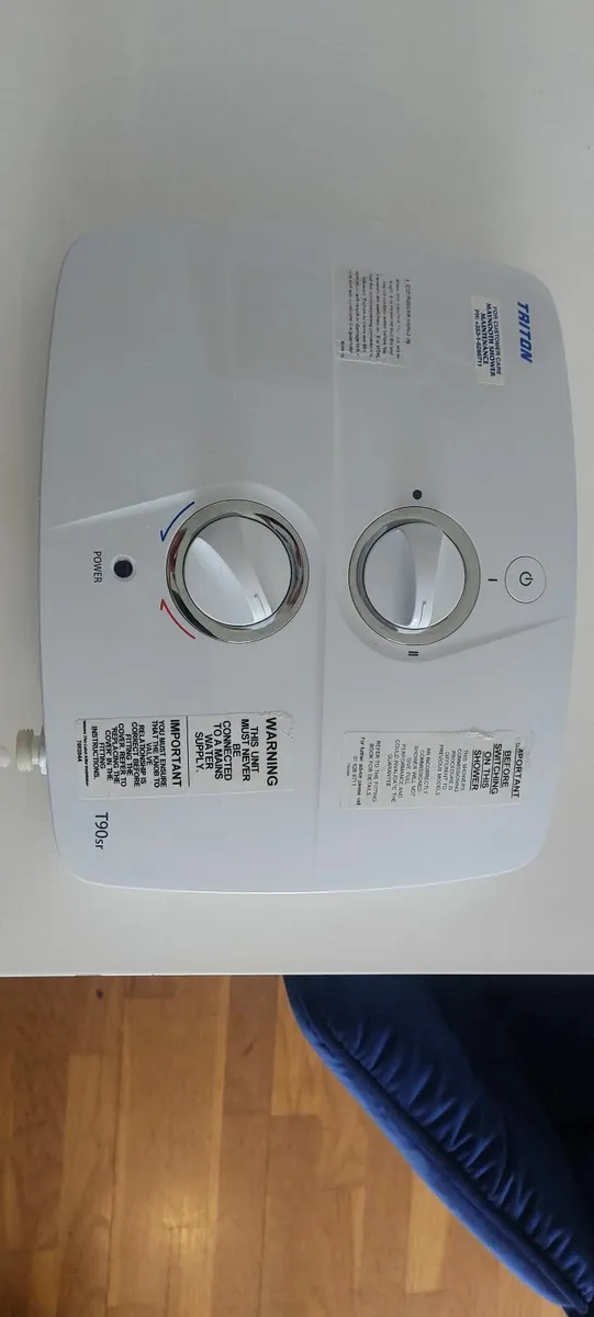 Triton T90sr shower - Image 3