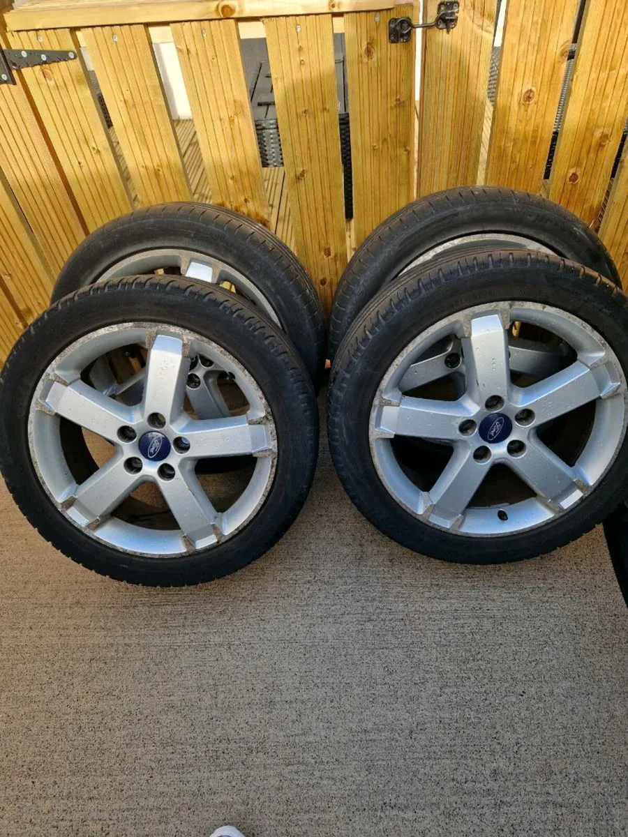 17 inch zetec alloys - Image 1