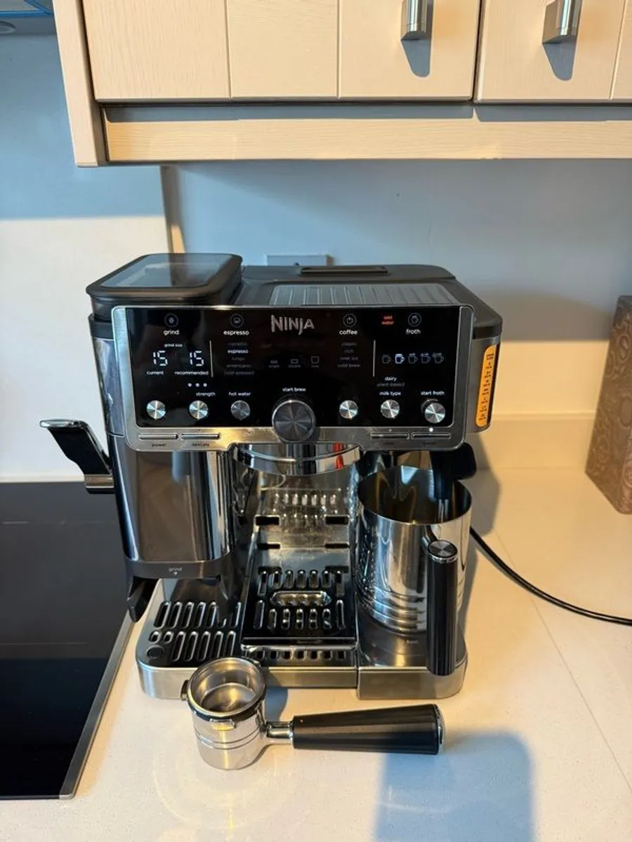 Ninja Luxe Cafe Pro Coffee Machine - Image 2