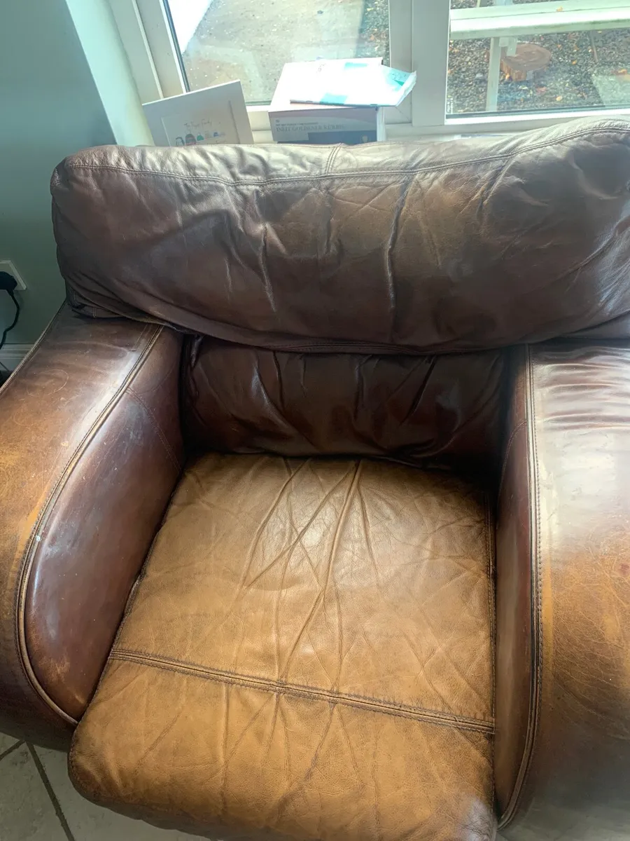 Brown Italian leather 3 piece suite - Image 3