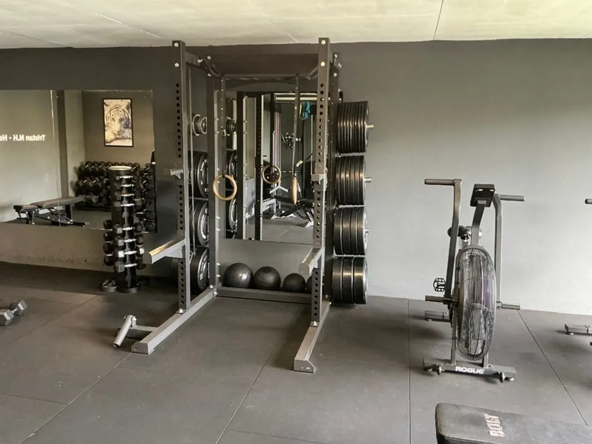 Commercial Squat Rack - Image 3