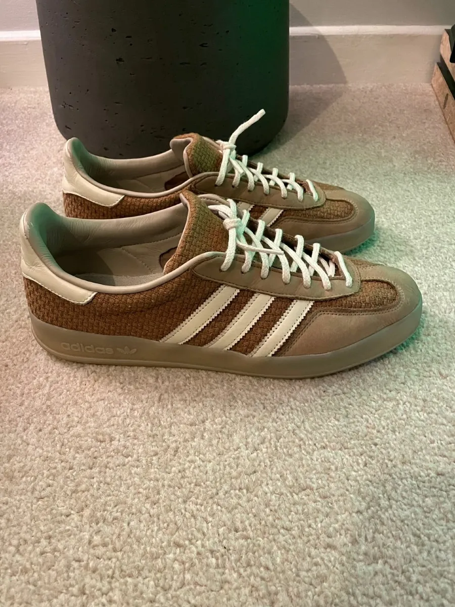 adidas Originals Gazelle. UK Size 11 - Image 4
