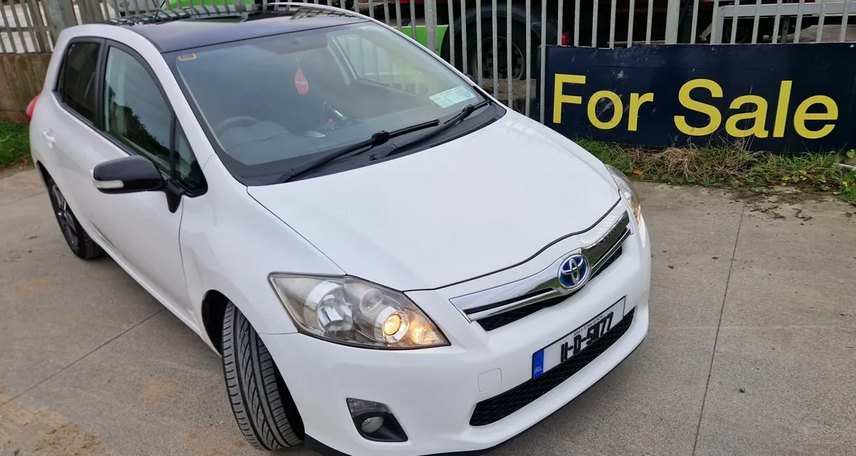 Toyota Auris 2011, 1.8Hybrid, NEW NCT, €5900 - Image 2