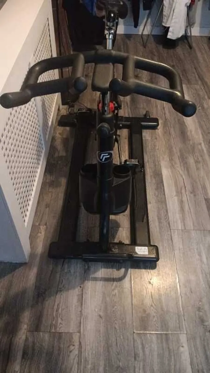 Spinning bike - Image 2