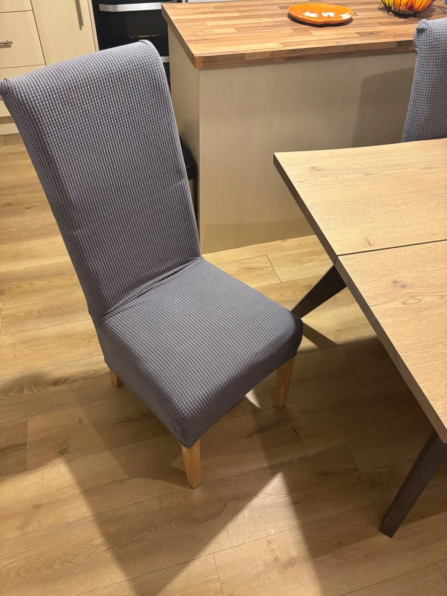 Dining Table & Chairs - Image 4