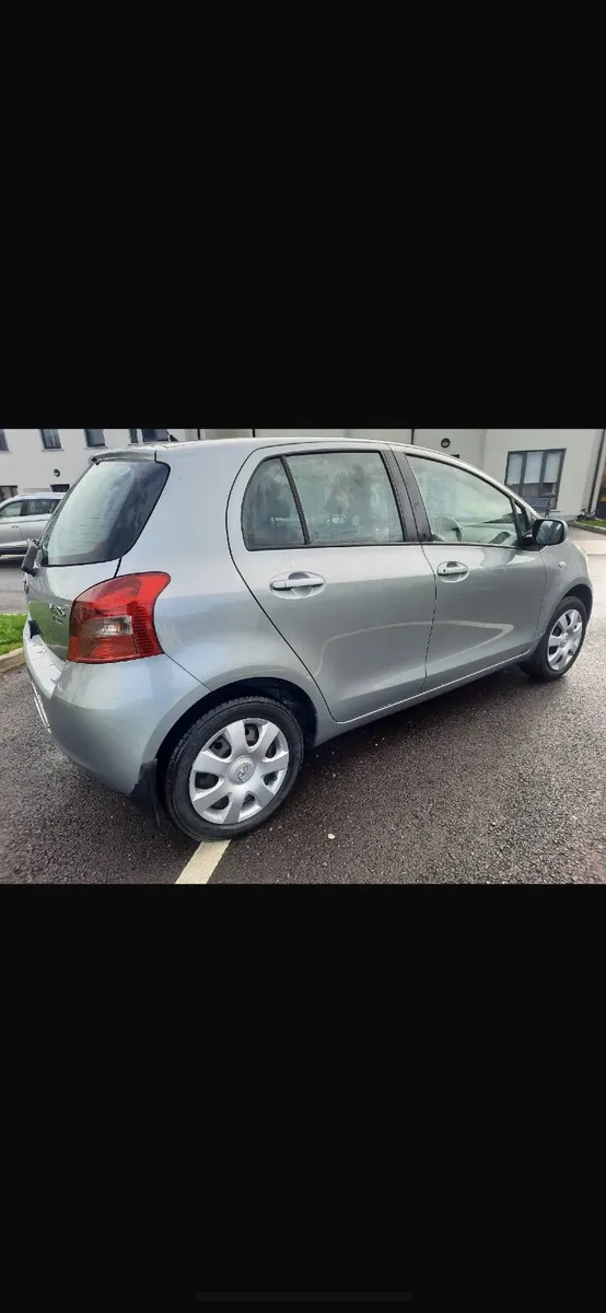 Toyota Yaris 2009 - Image 4