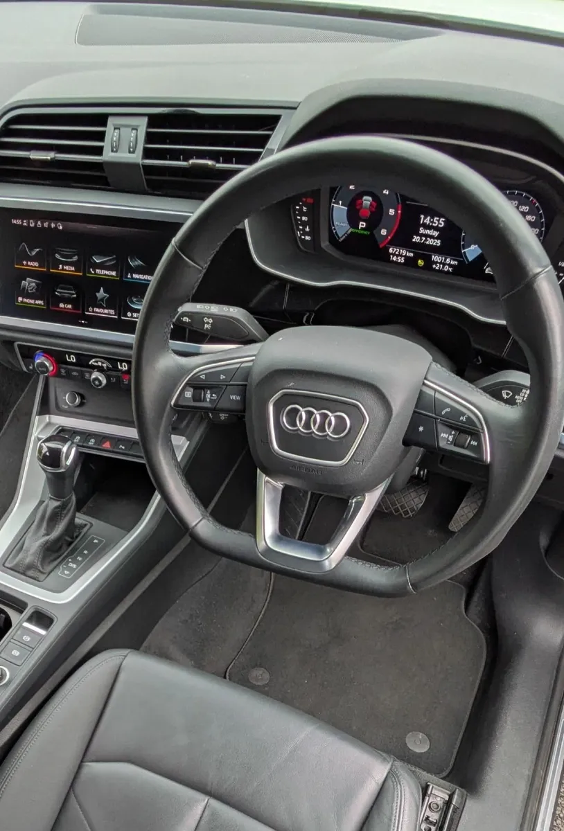 Audi Q3 2022 - Image 4