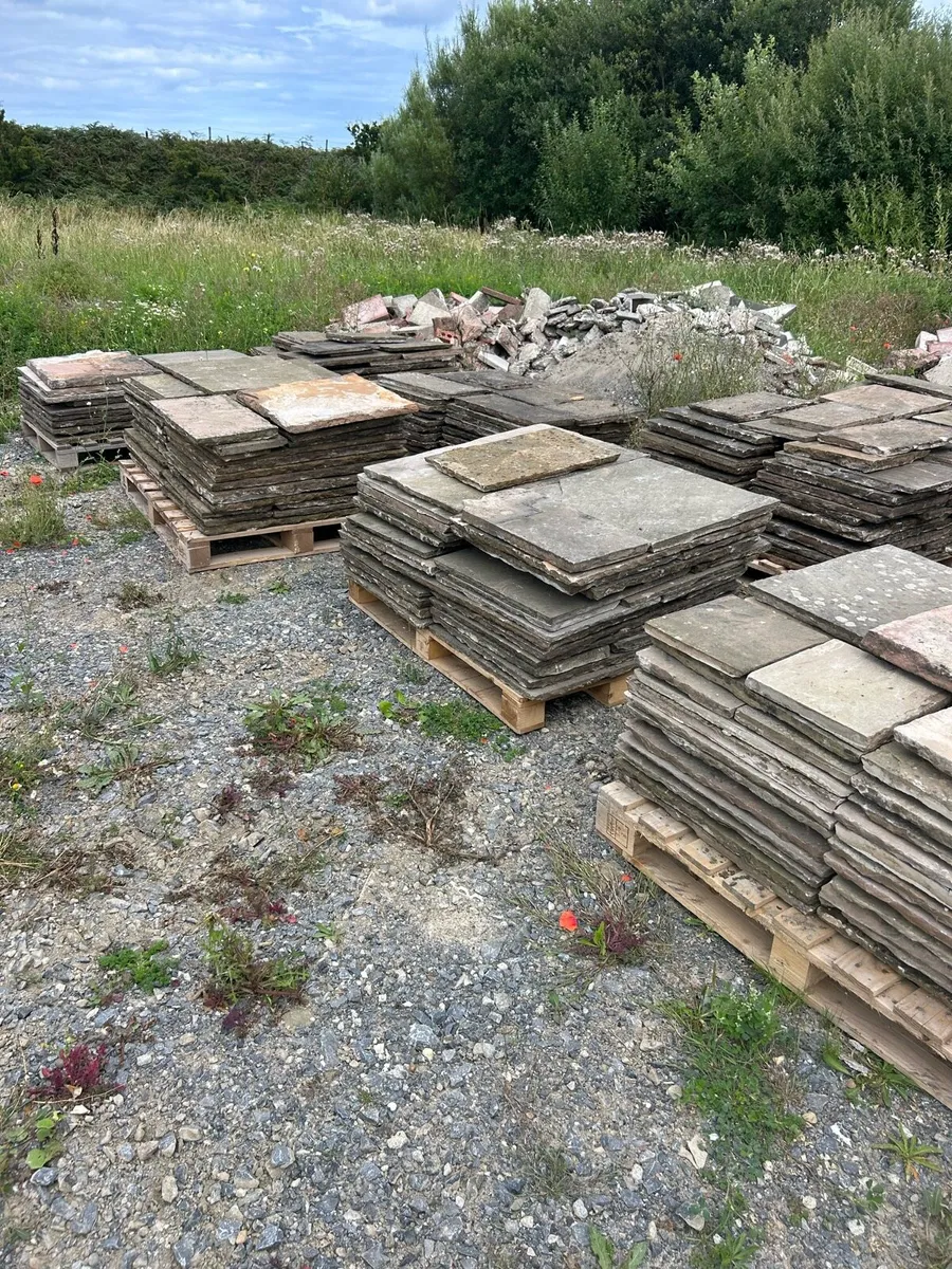 Sandstone Paving - Image 4