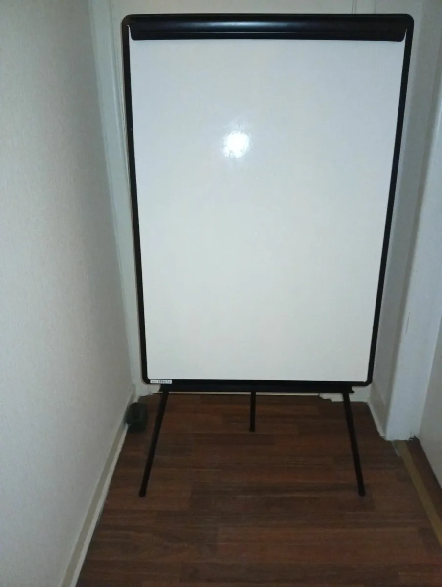 Flip Chart Easel - Image 4