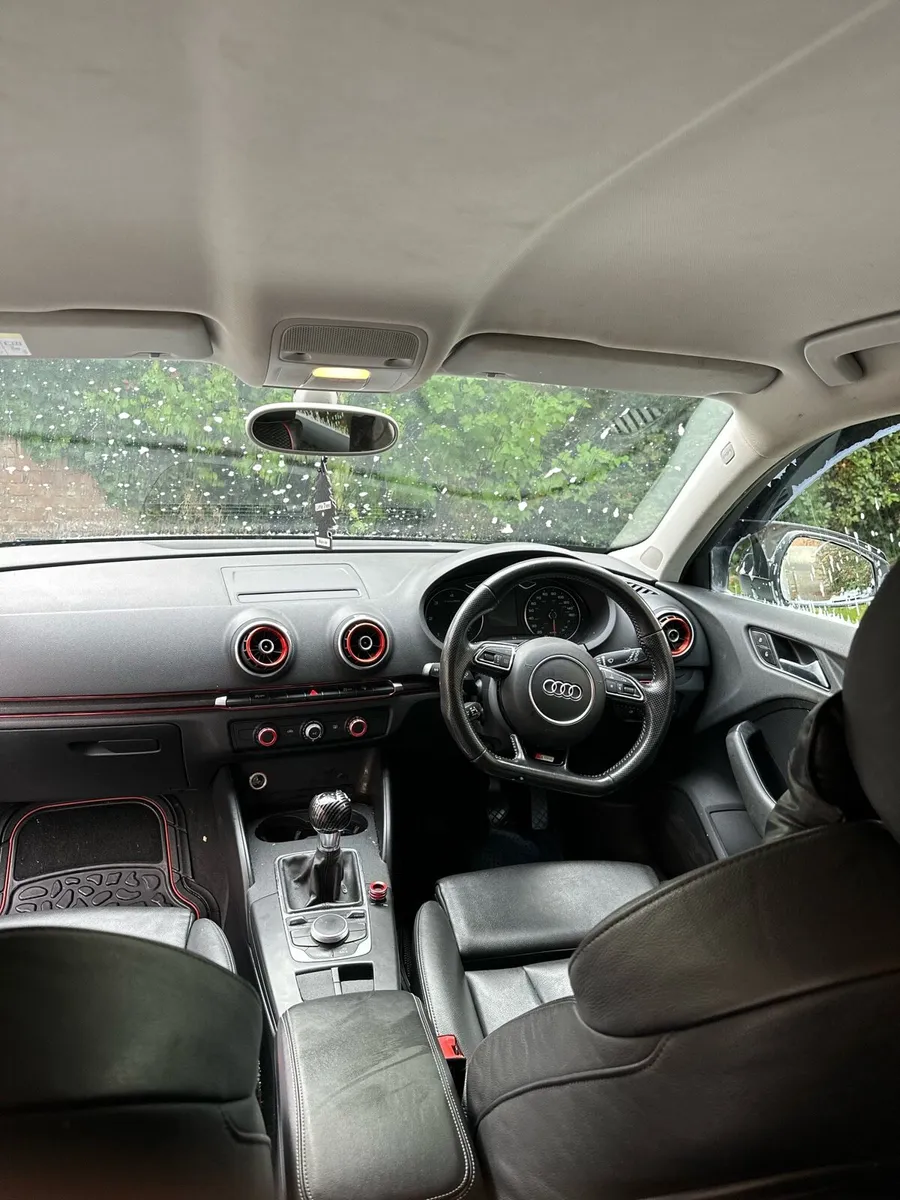 Car - Image 3