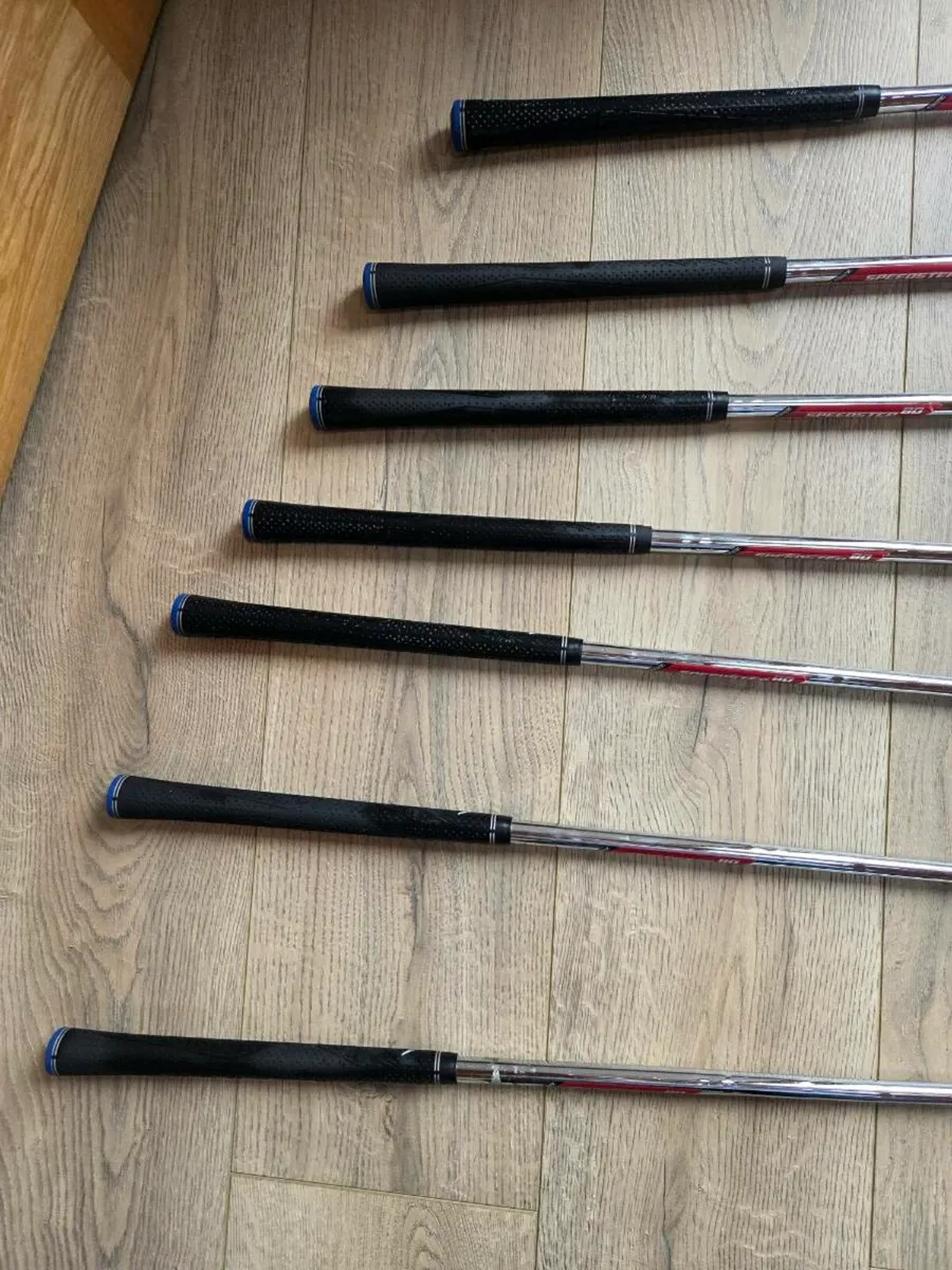 Callaway XR RH Golf Clubs - Image 3