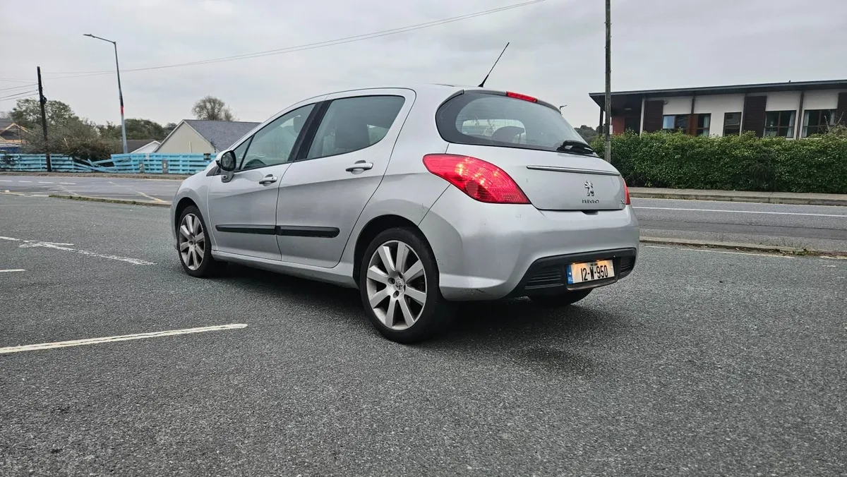 2012 Peugeot 308 1.6 diesel - Image 3