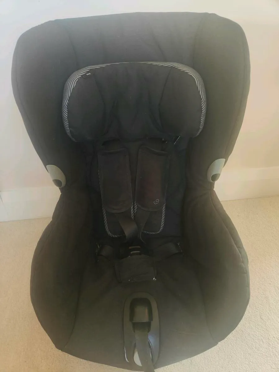 Maxi Cosi Axiss - Image 1