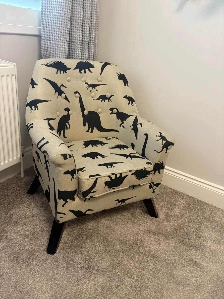 Kids chair - Image 1