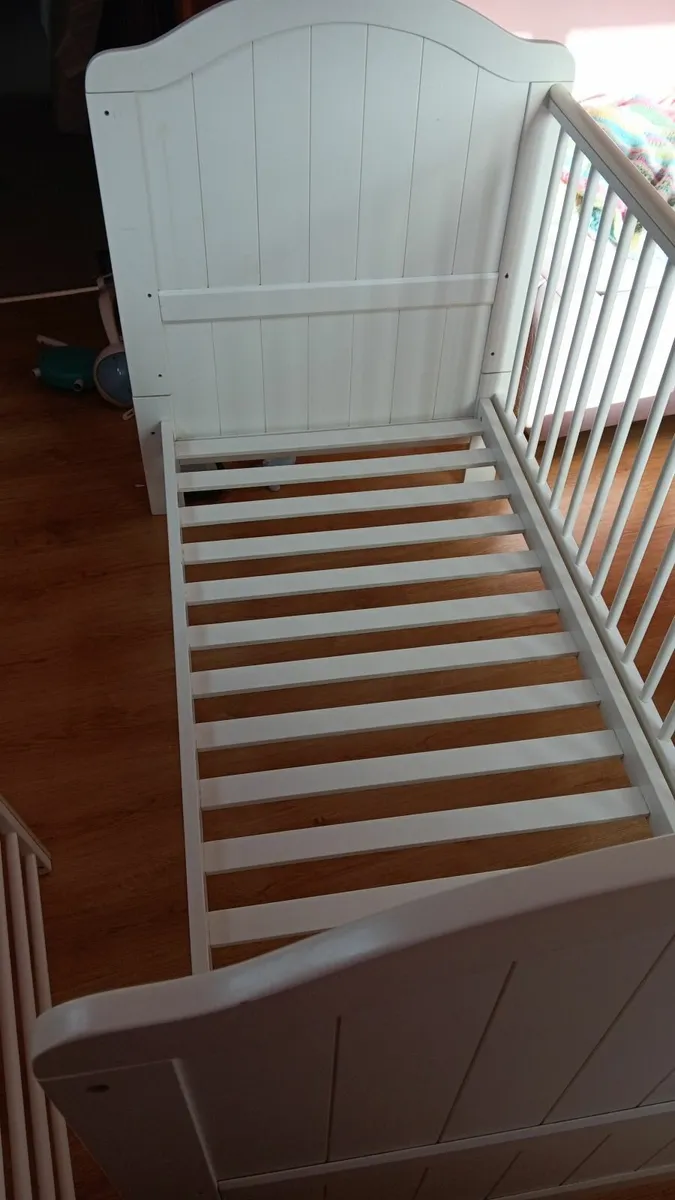 Cot bed - Image 2