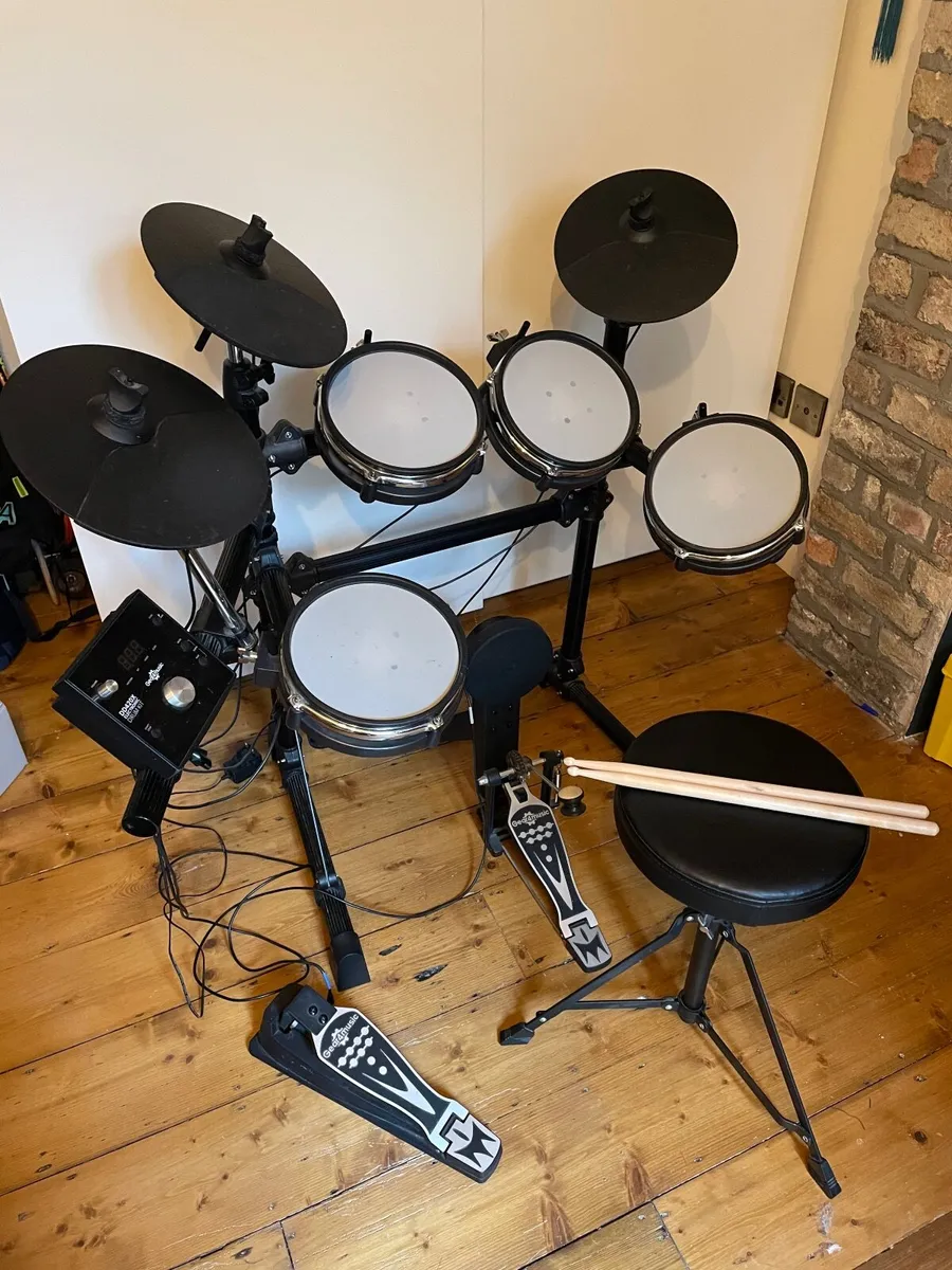 Electronic Drumkit - Gear4music DD420x - Image 1