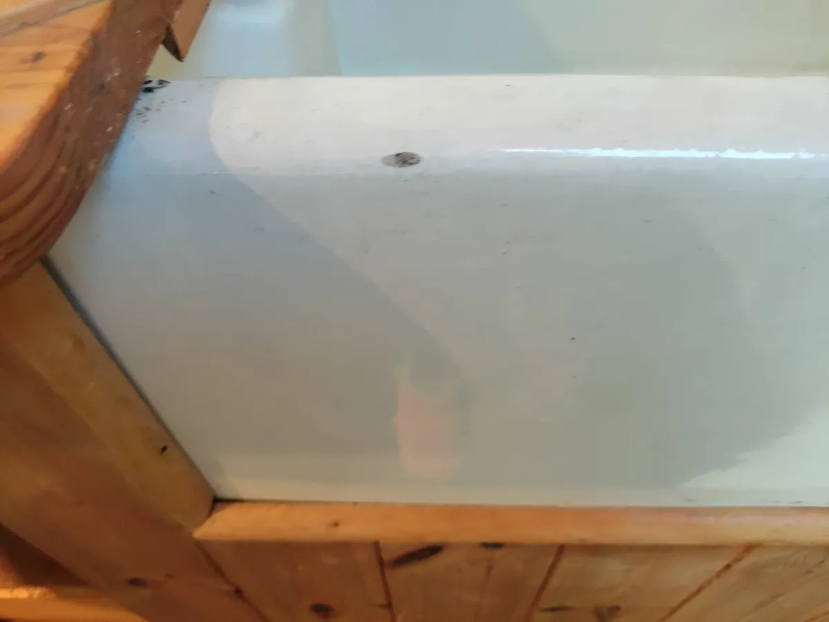 Belfast sink and solid wood freestanding unit - Image 3