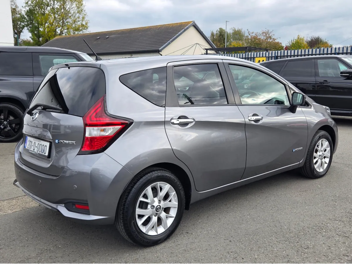 Nissan Note 1.2 PETROL HYBRID E-POWER V-SELECTION - Image 3