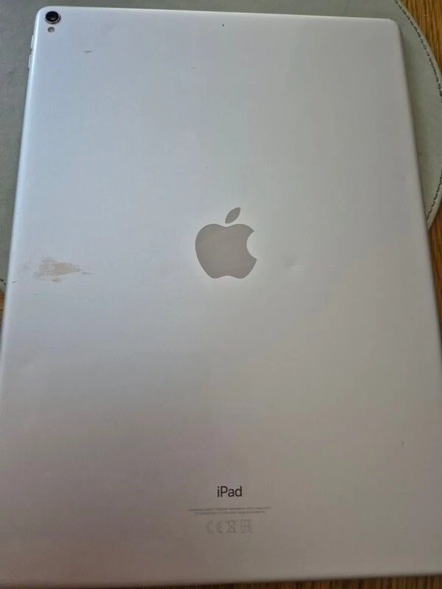 12.9 inch iPad pro - Image 3