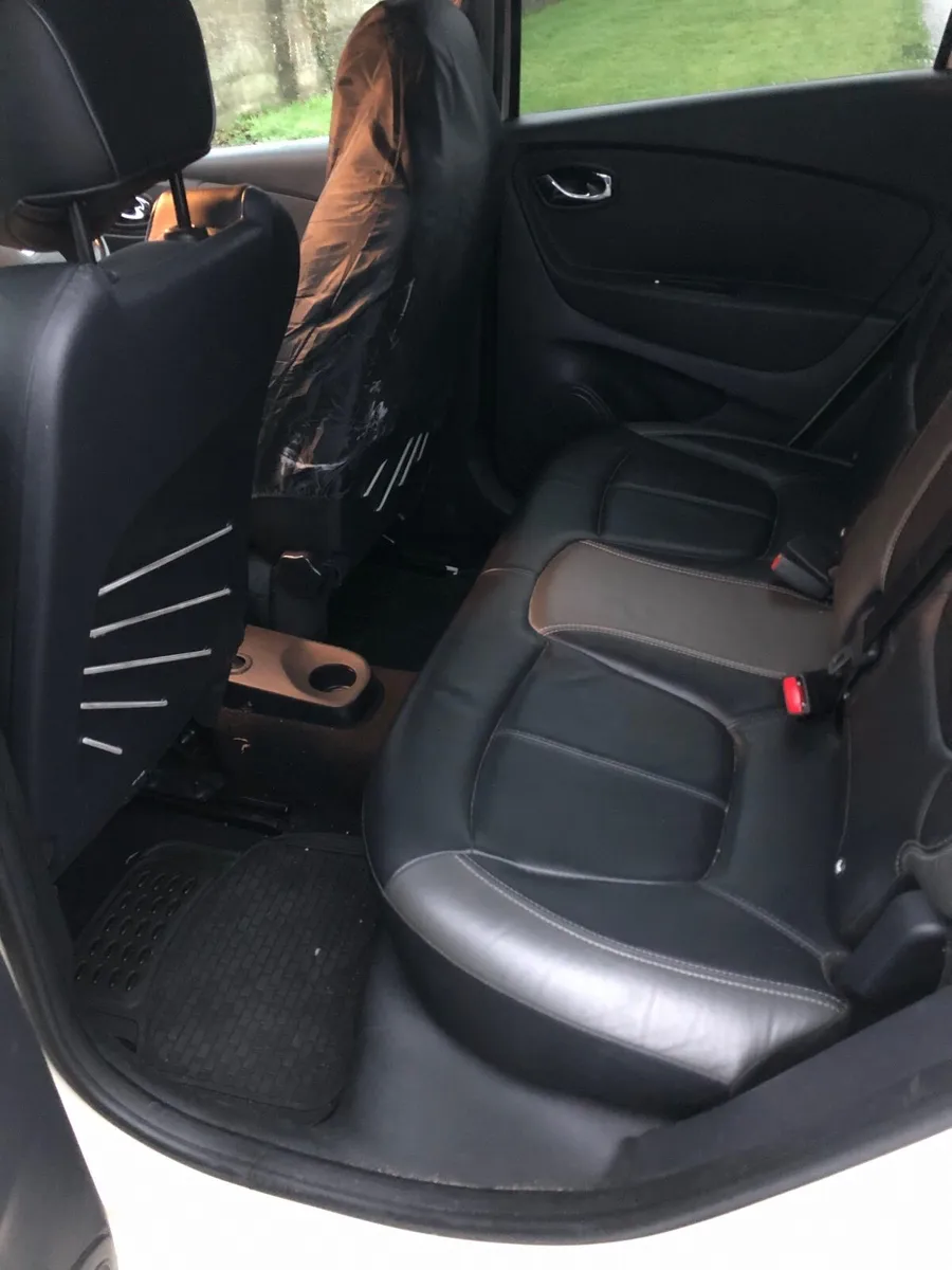 Renault Captur 2017 - Image 1