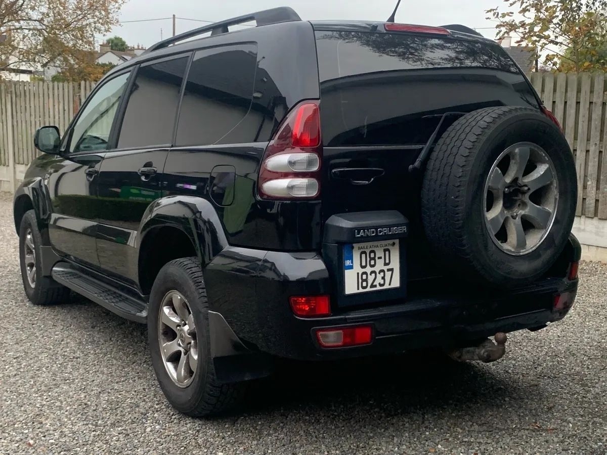 Toyota Land Cruiser - Image 4