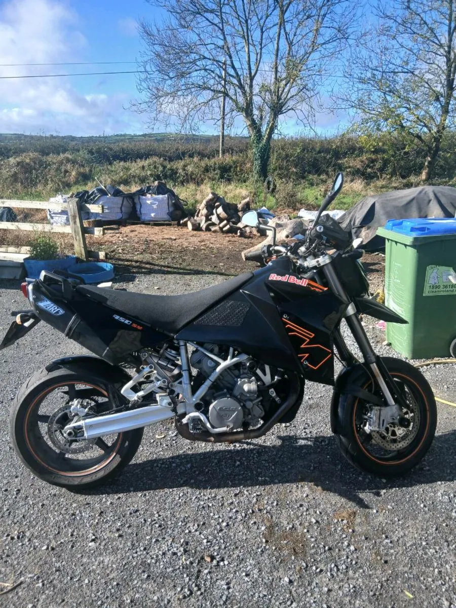 KTM 950 SM - Image 1