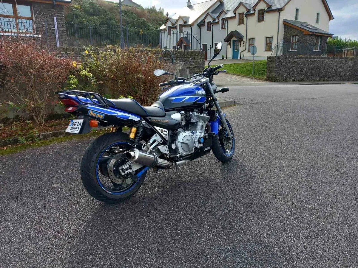 2000 YAMAHA XJR1300SP - Image 1
