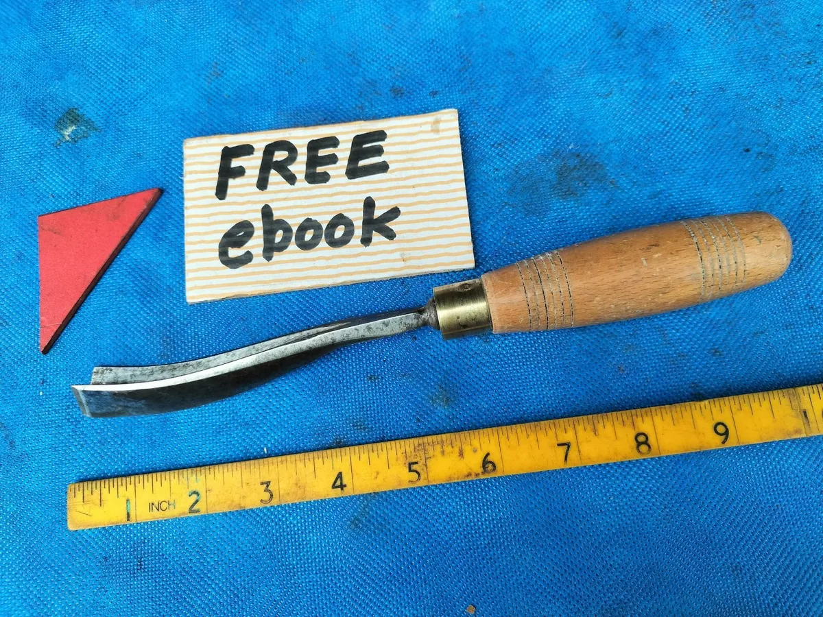 Carvers 16mm V Chisel - Image 1