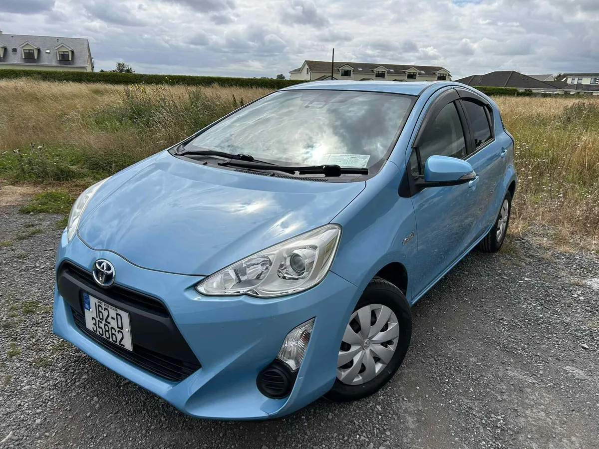 Toyota Aqua Sefl Charging 2016 - Image 4