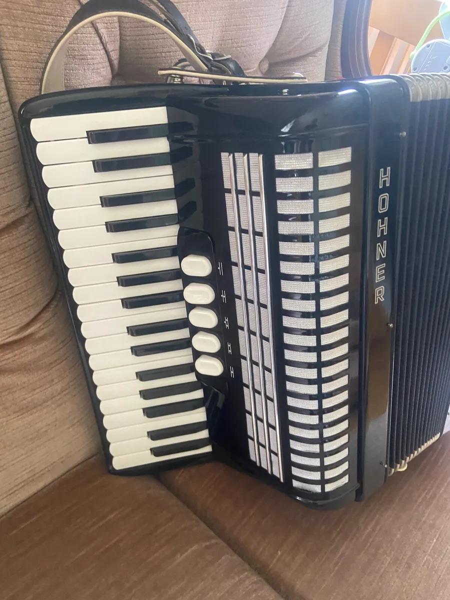 Accordion - Image 2