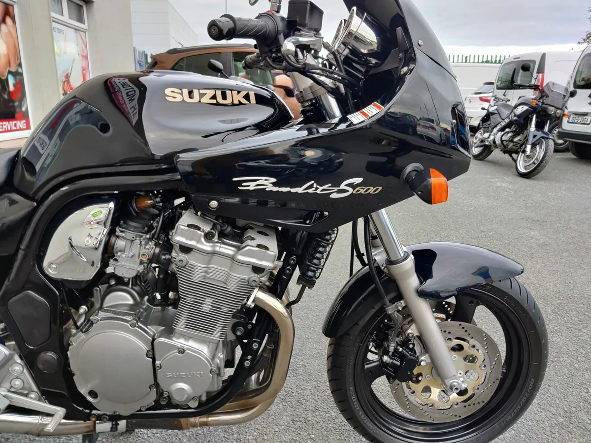 Suzuki GSF 600 S Bandit Mint Classic Bike 18. k Km - Image 2