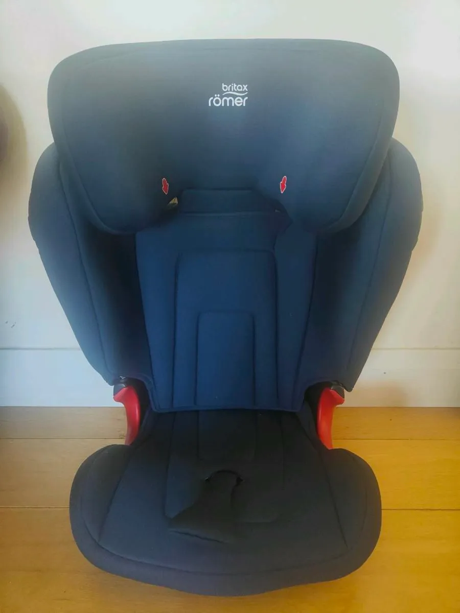 Britax Romer Kidfix 2S Car Seat - Image 1