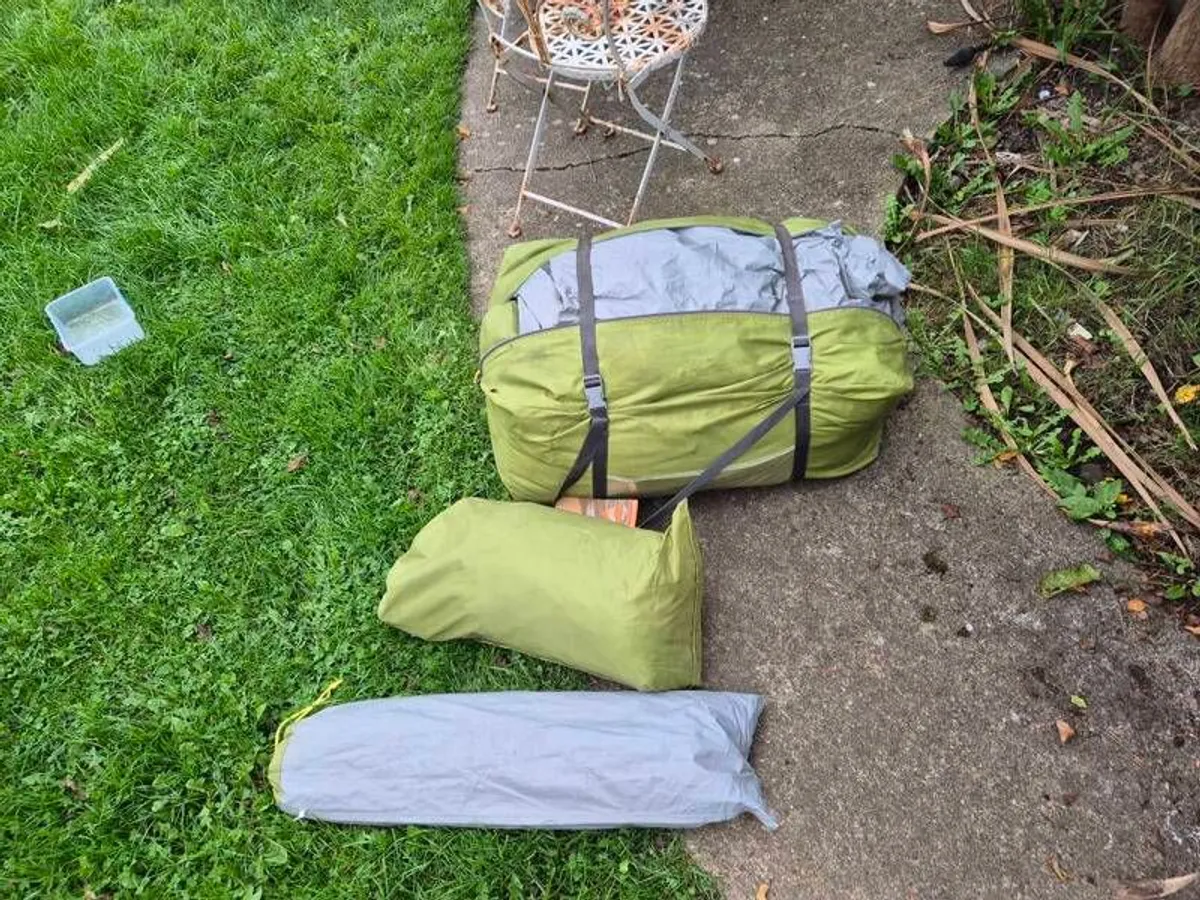 tent - Image 4