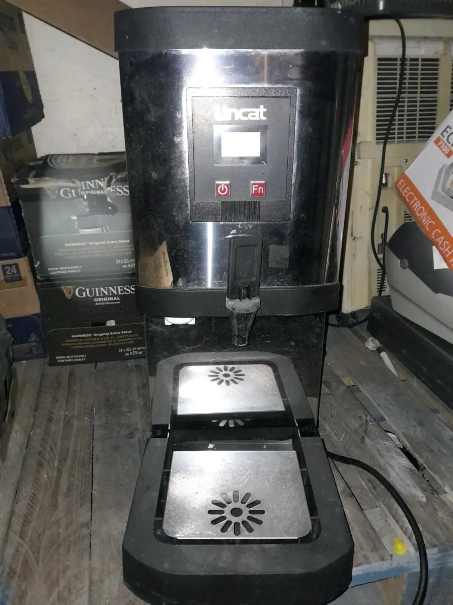 Lincat water boiler - Image 1
