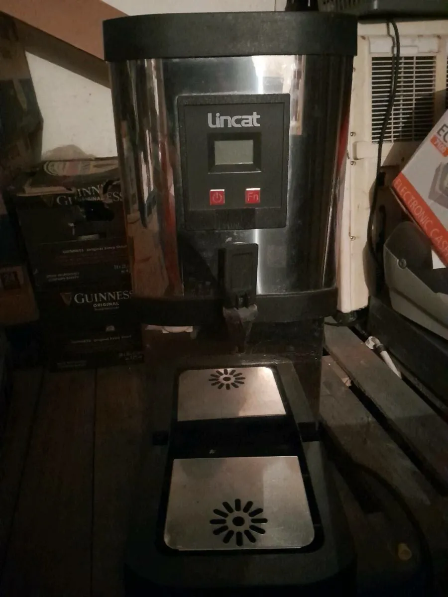 Lincat water boiler - Image 3