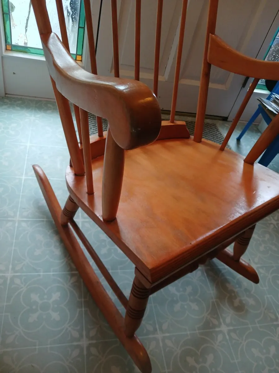 Rocking chair - Image 3