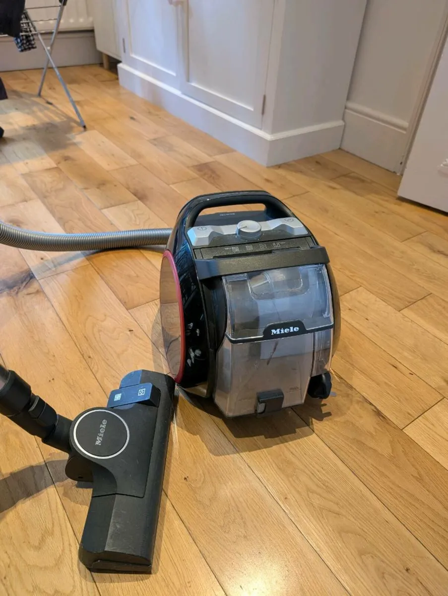 Miele Hoover - Image 1