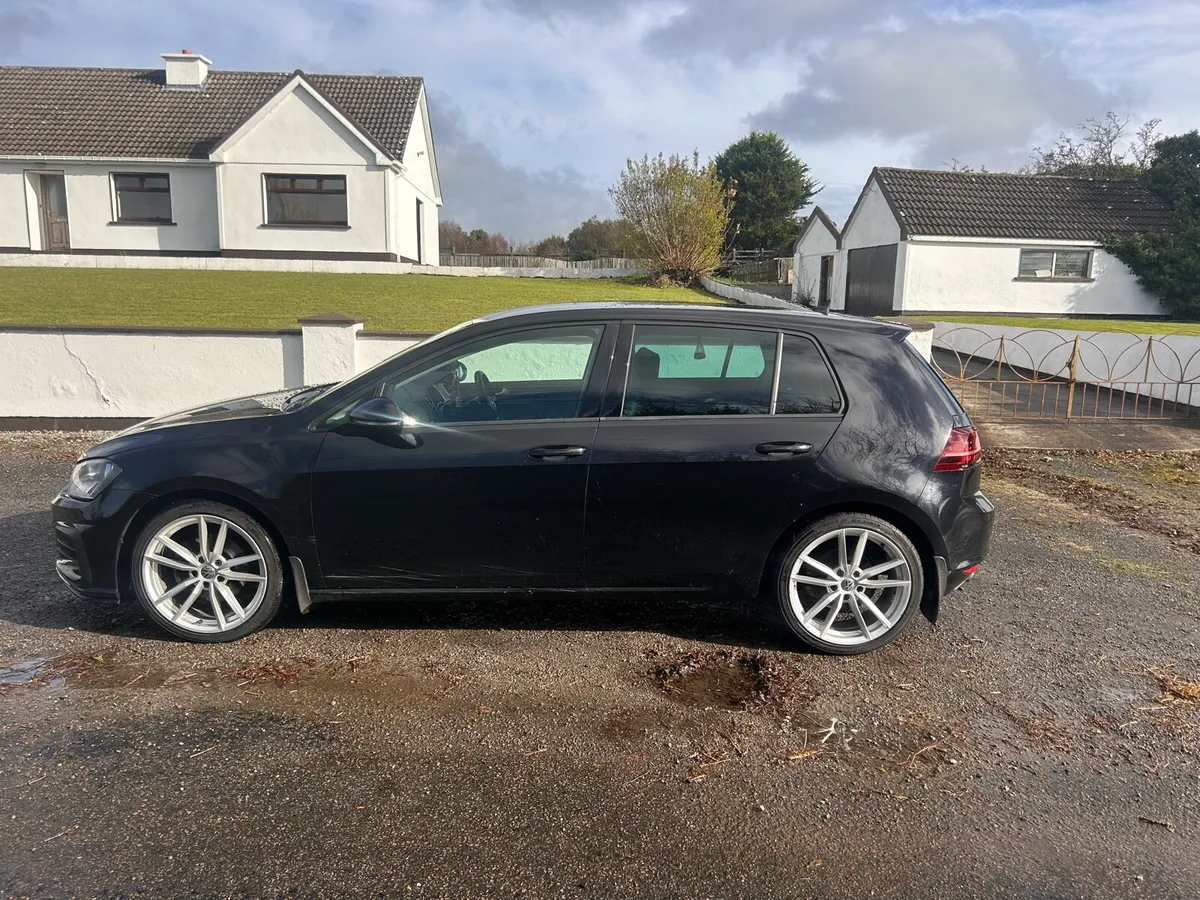 Volkswagen Golf - Image 3