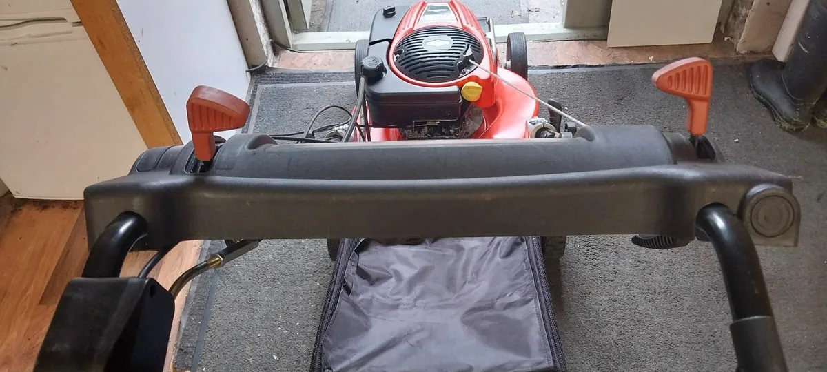 Lawnmower simpllicity - Image 1