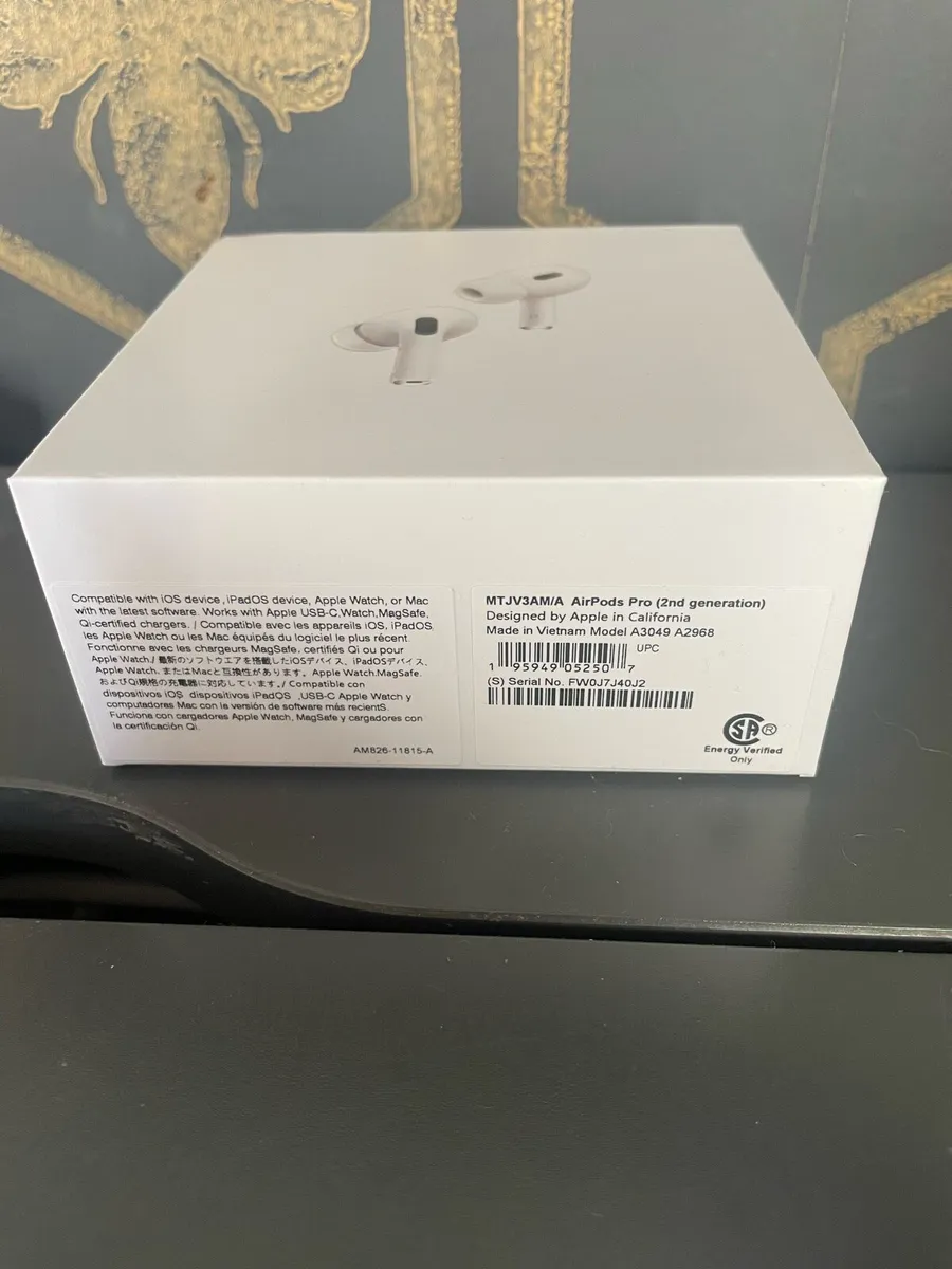 Selling brand new airpods pros - Image 2