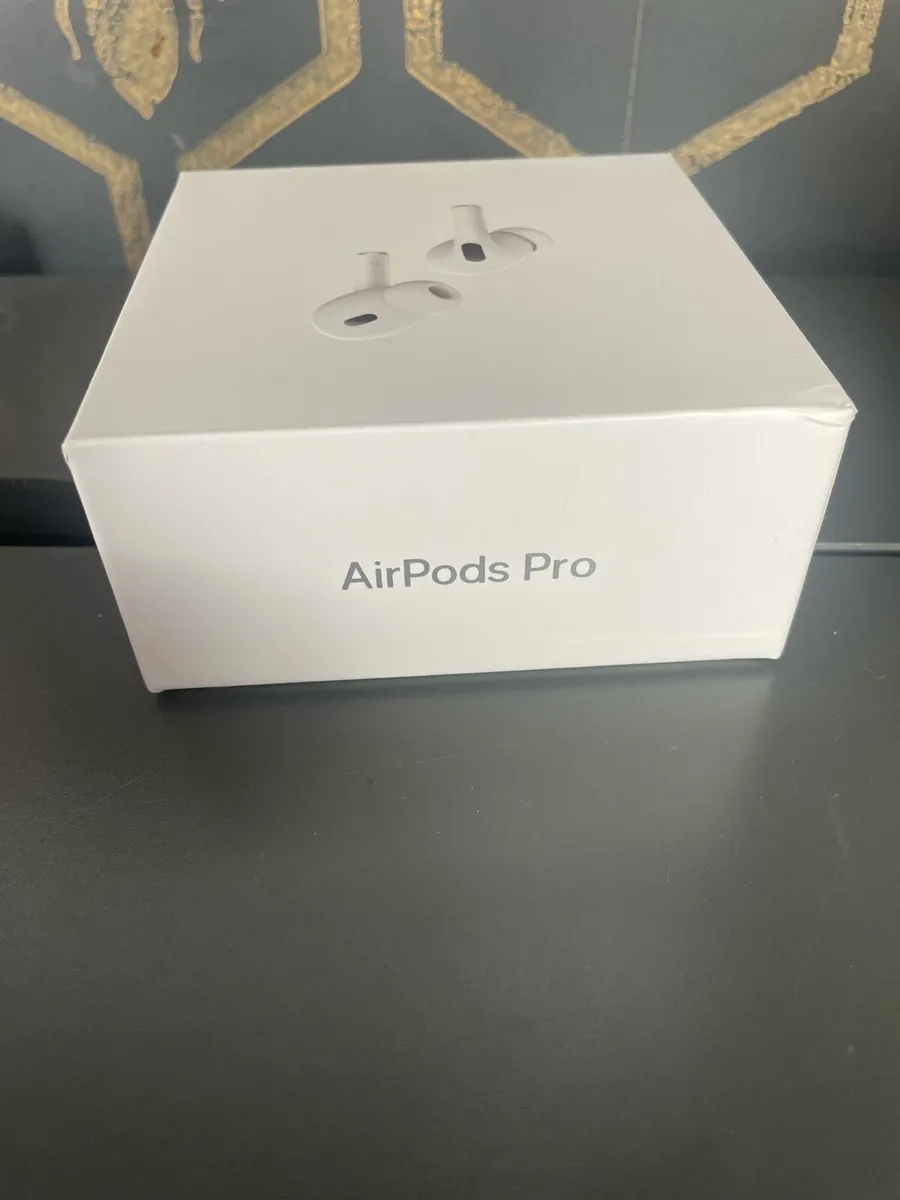 Selling brand new airpods pros - Image 4