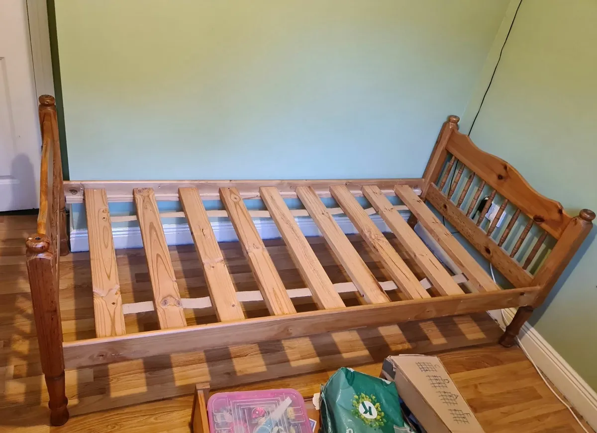 Single Beds x2 - Image 2