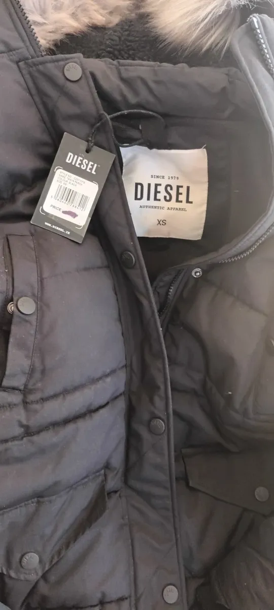 Ladies coats - Image 1