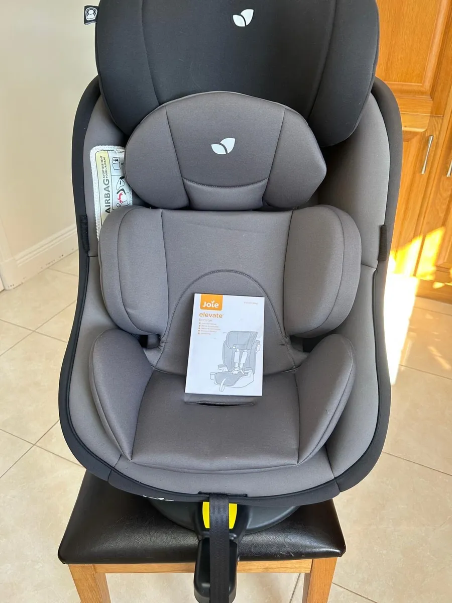 Joie 360 Isofix Car Seat - Image 1